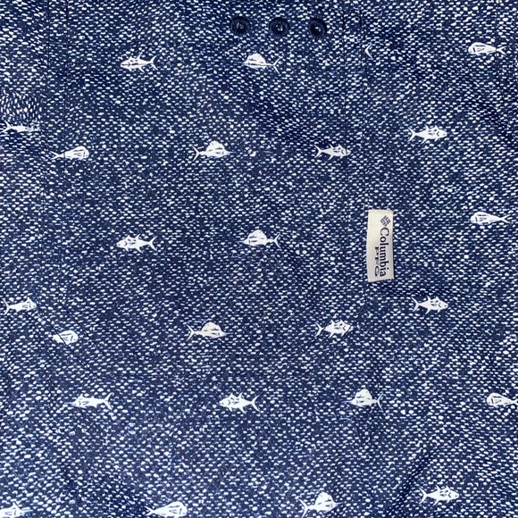 Columbia PFG button down shirt. Size large - Picture 4 of 6